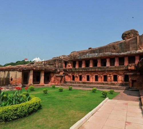 2-khandagiri-udaigiri-caves-attr-hero